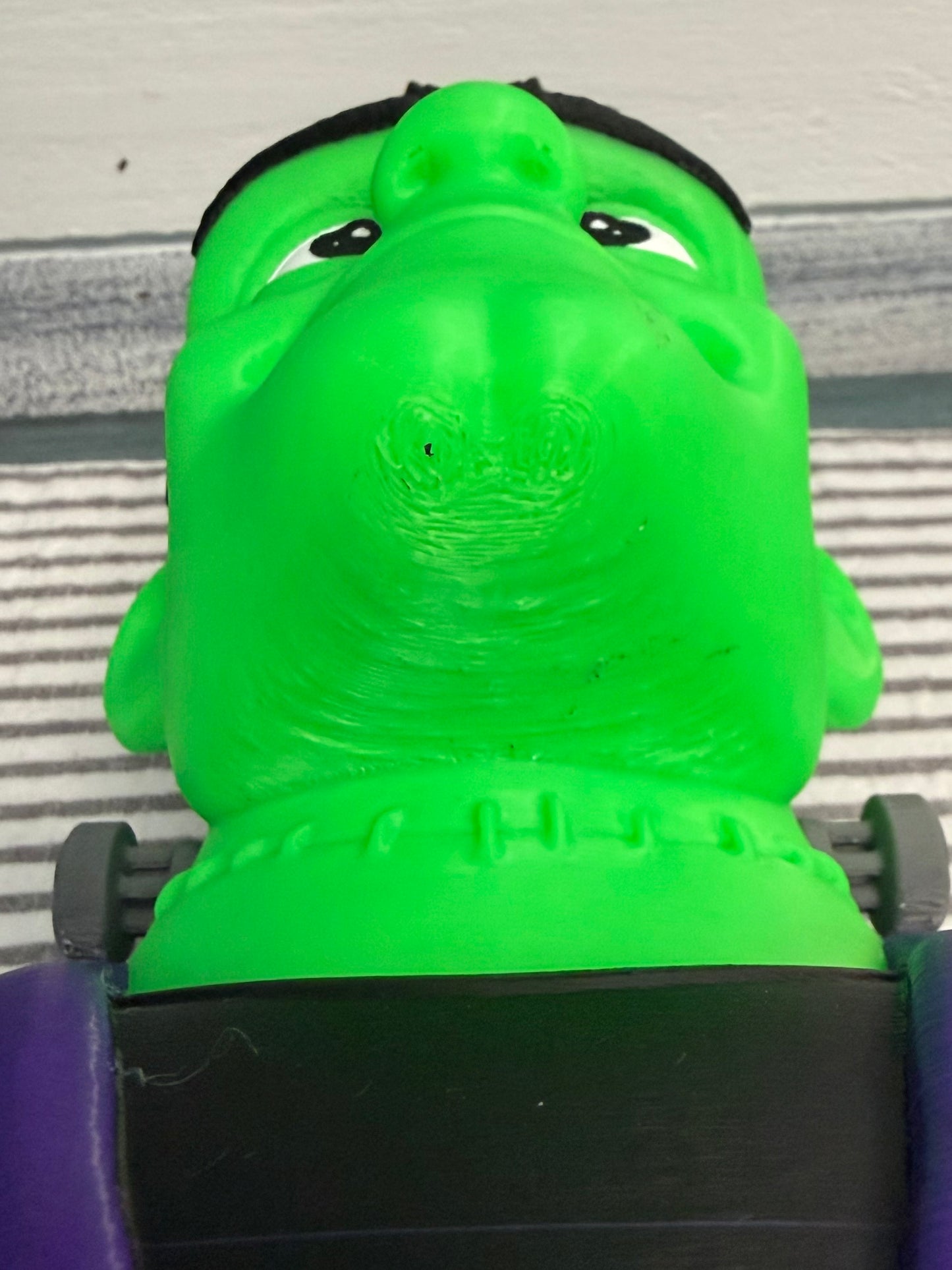 9” Frankie Bust