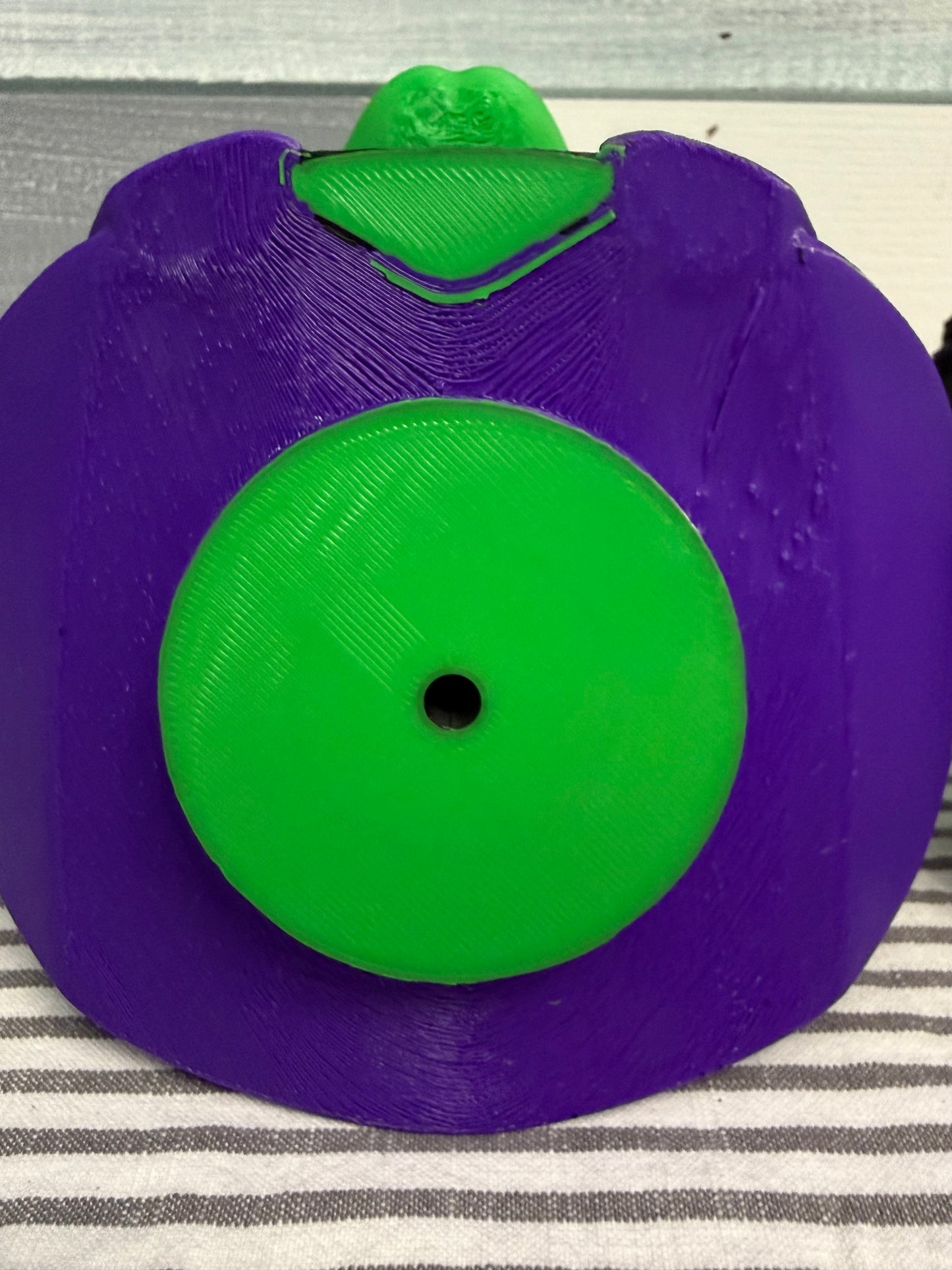 9” Frankie Bust