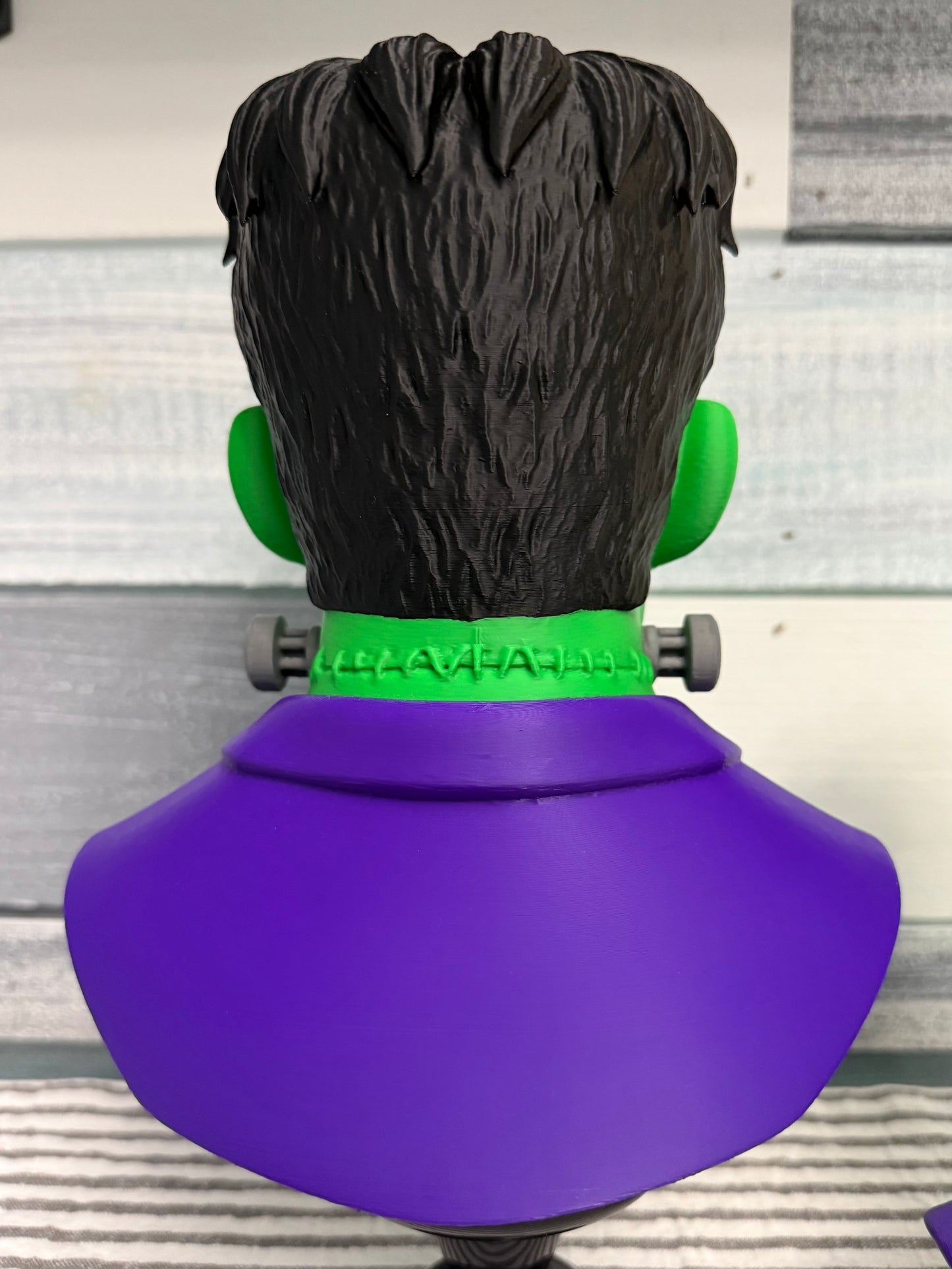 9” Frankie Bust