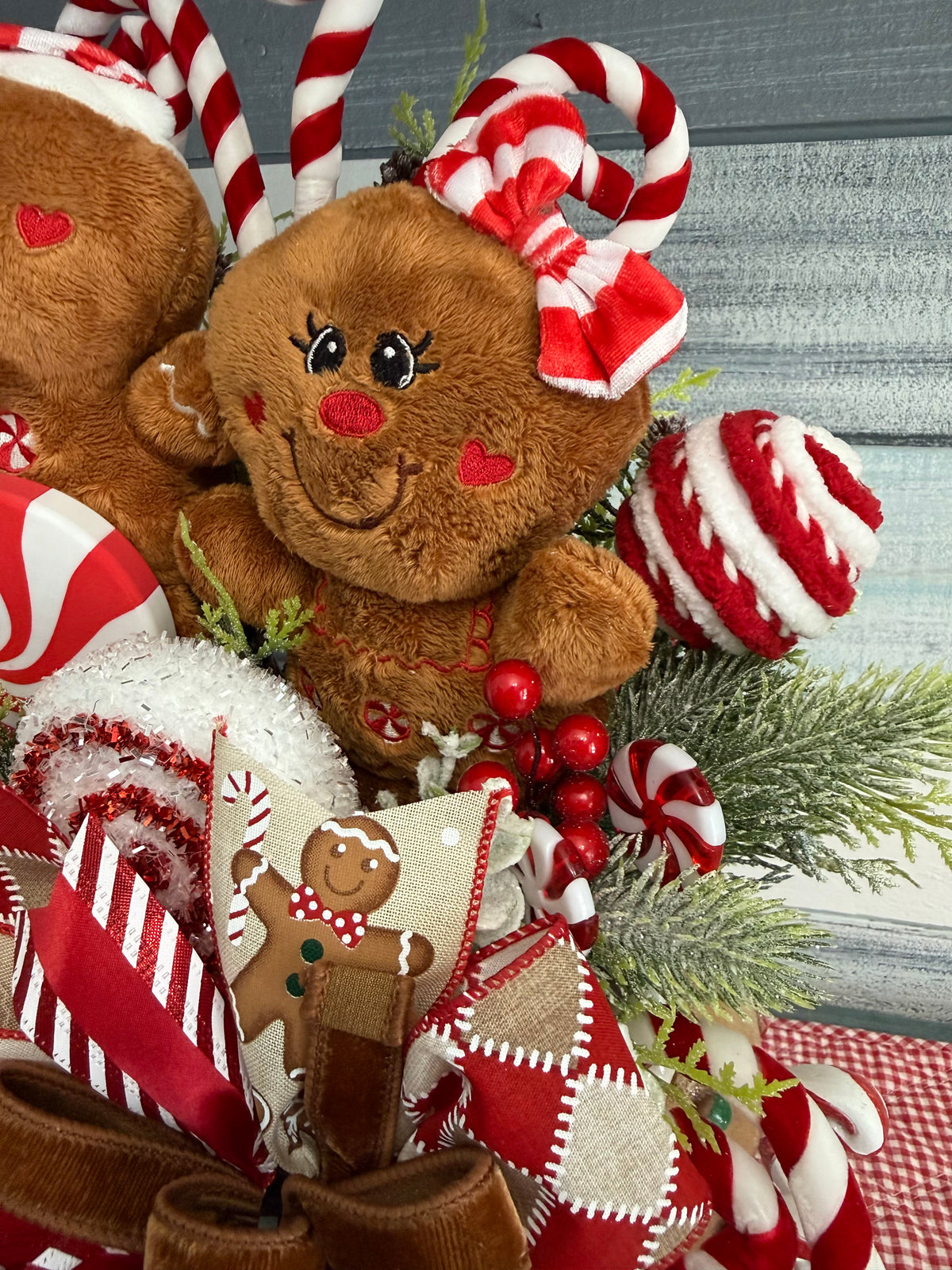 Gingerbread & Peppermint Sleigh Wonderland Floral Arrangement | Holiday Decor