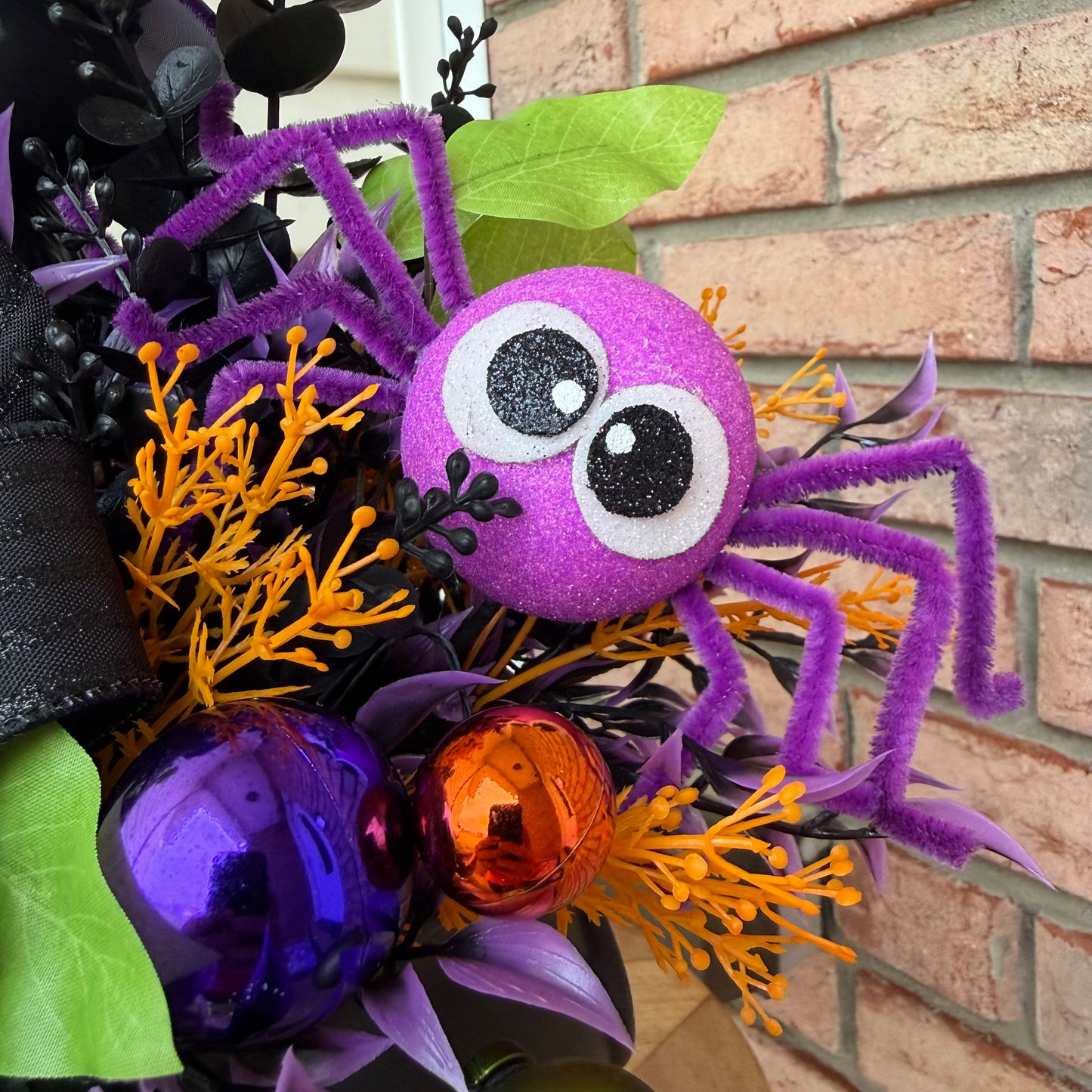 Spooky-Sweet Witch Kitty Cauldron Arrangement 🐈‍⬛🧙‍♀️
