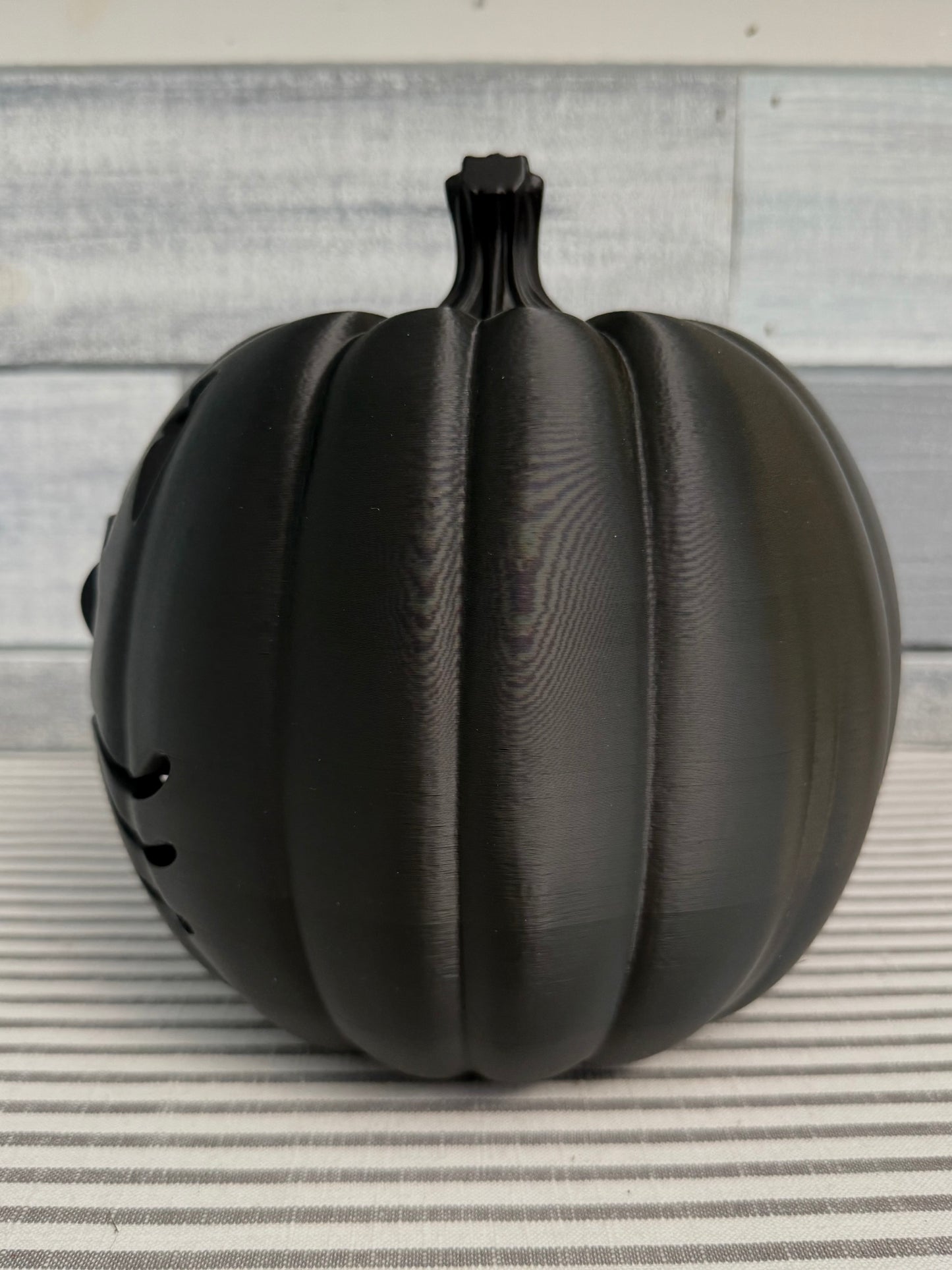 Jinxie the Black Cat Jack O Lantern | 3D Printed Halloween Decor | Floral Centerpiece Base or Standalone Spooky Pumpkin