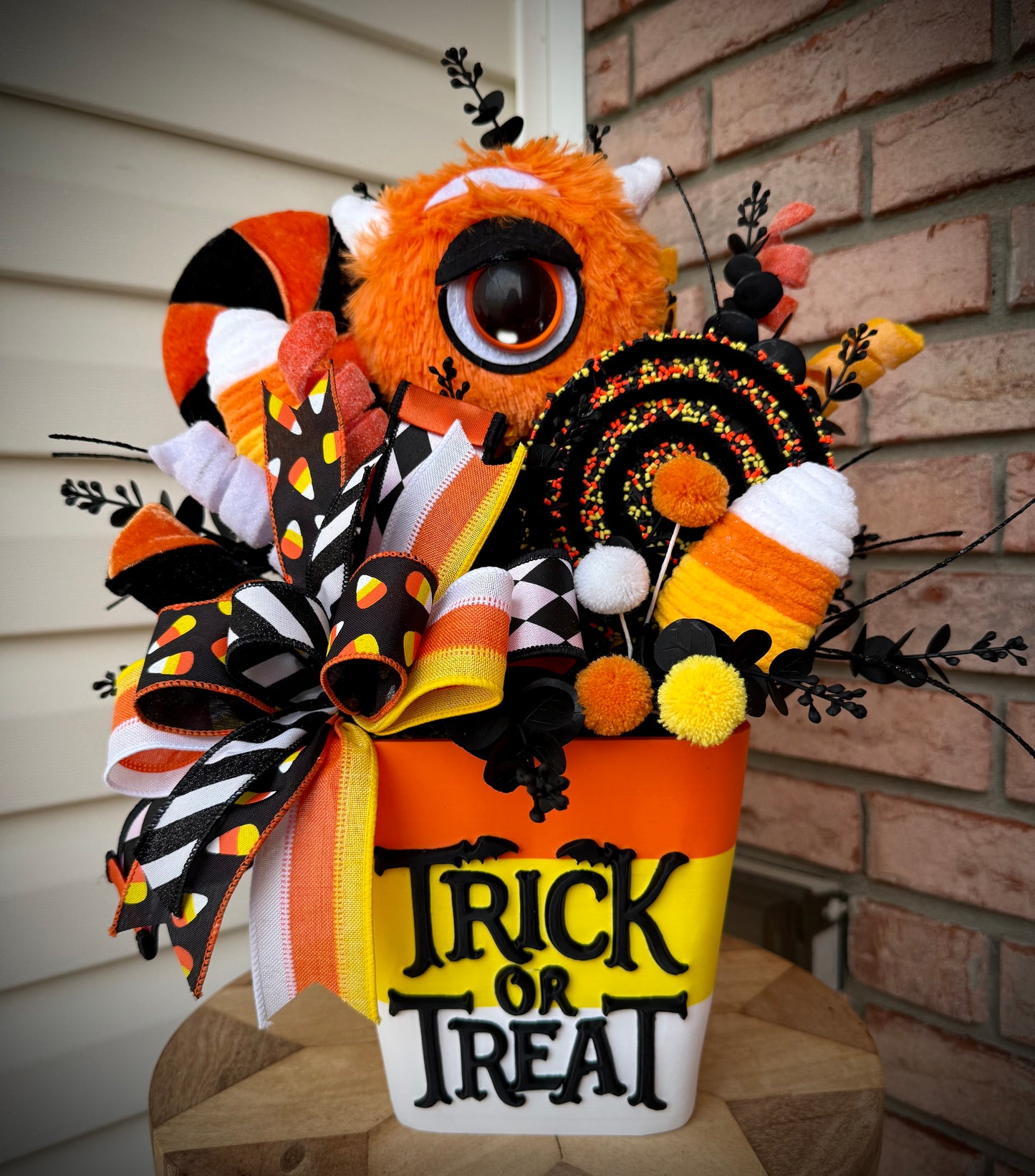 Spooky-Sweet Candy Corn Monster Bucket Arrangement 🎃👻
