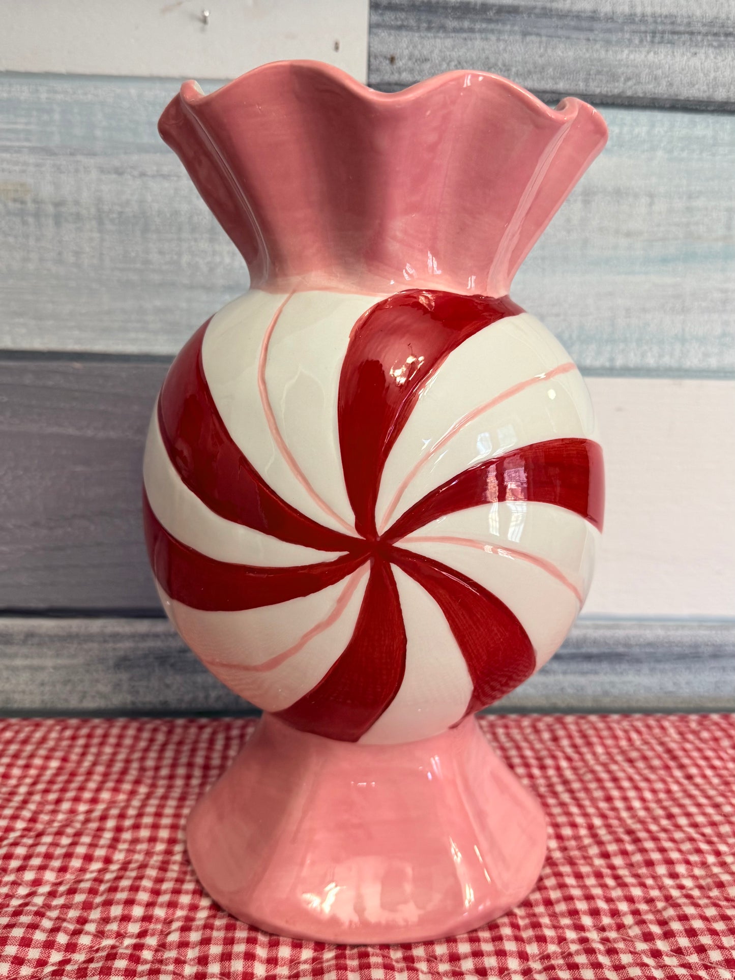 10" Peppermint Vase