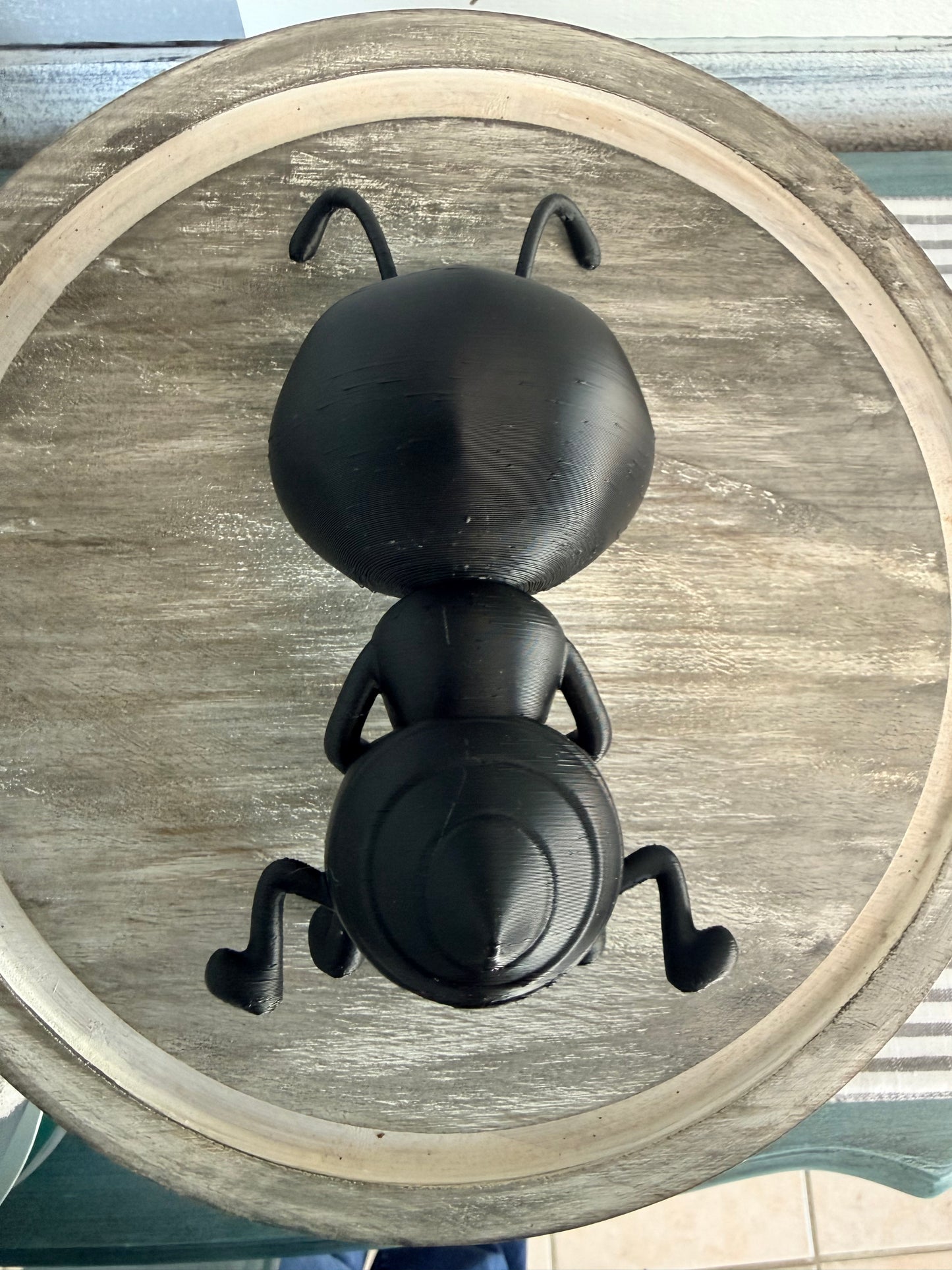 Angelica & Antony: Whimsical 3D Printed Ant Set – 6” Figurine