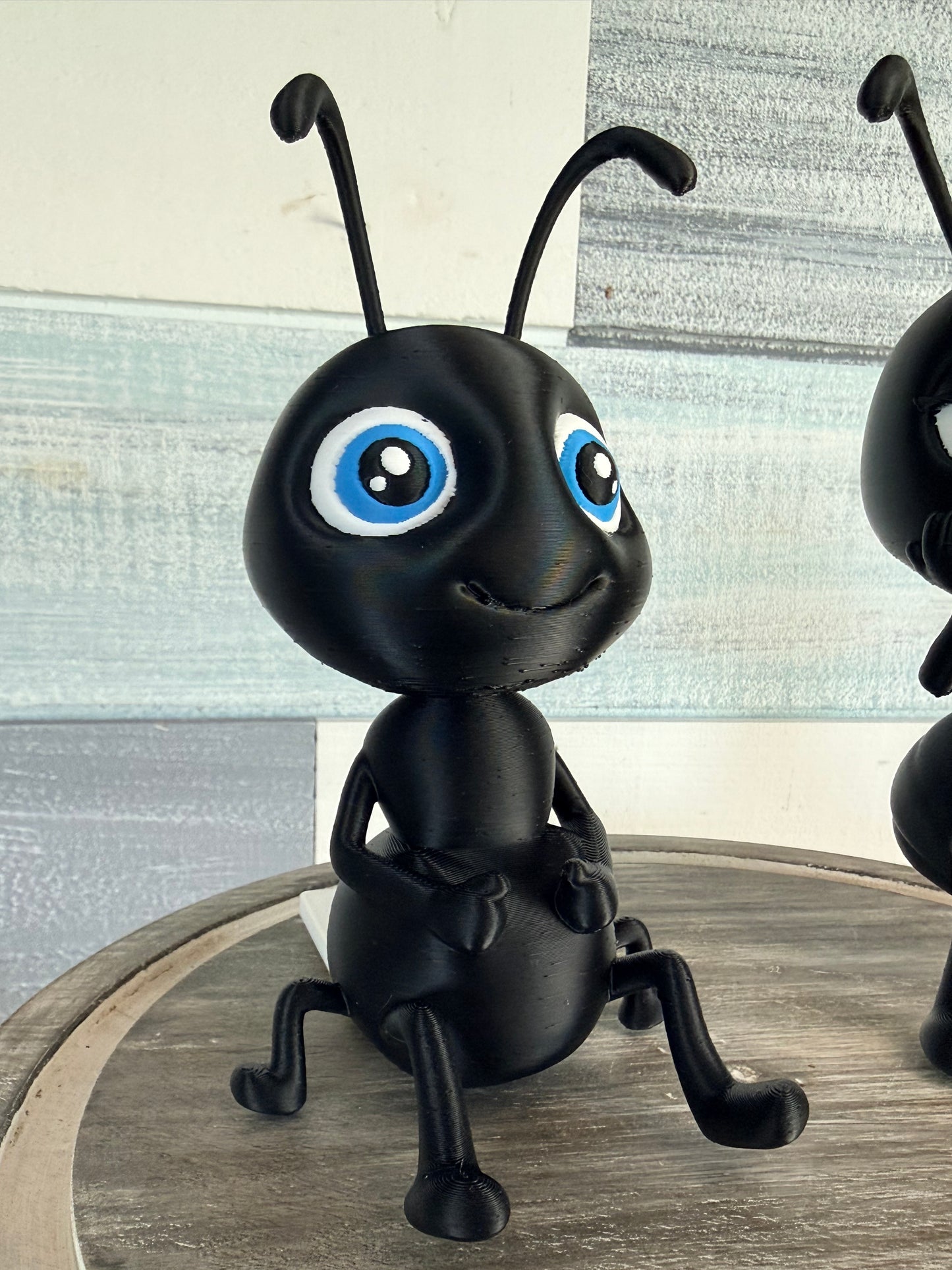 Angelica & Antony: Whimsical 3D Printed Ant Set – 6” Figurine
