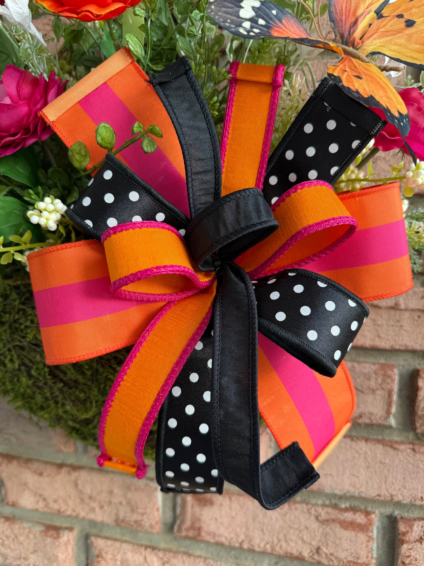 Whimsical Monarch Butterfly Hanging Basket – Pink & Orange Floral Front Door Decor