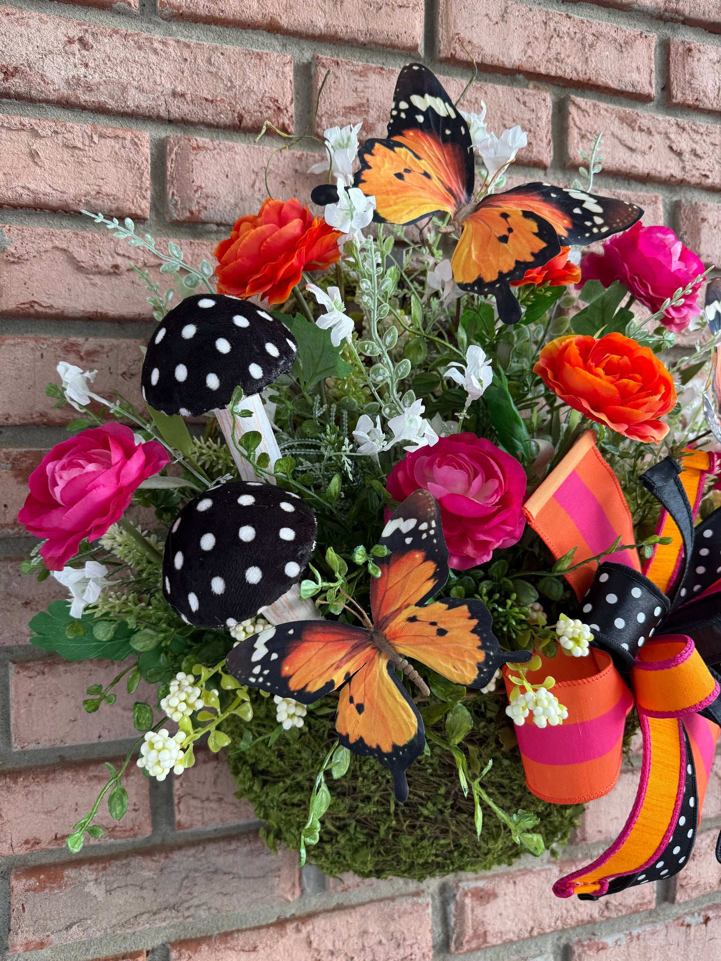 Whimsical Monarch Butterfly Hanging Basket – Pink & Orange Floral Front Door Decor