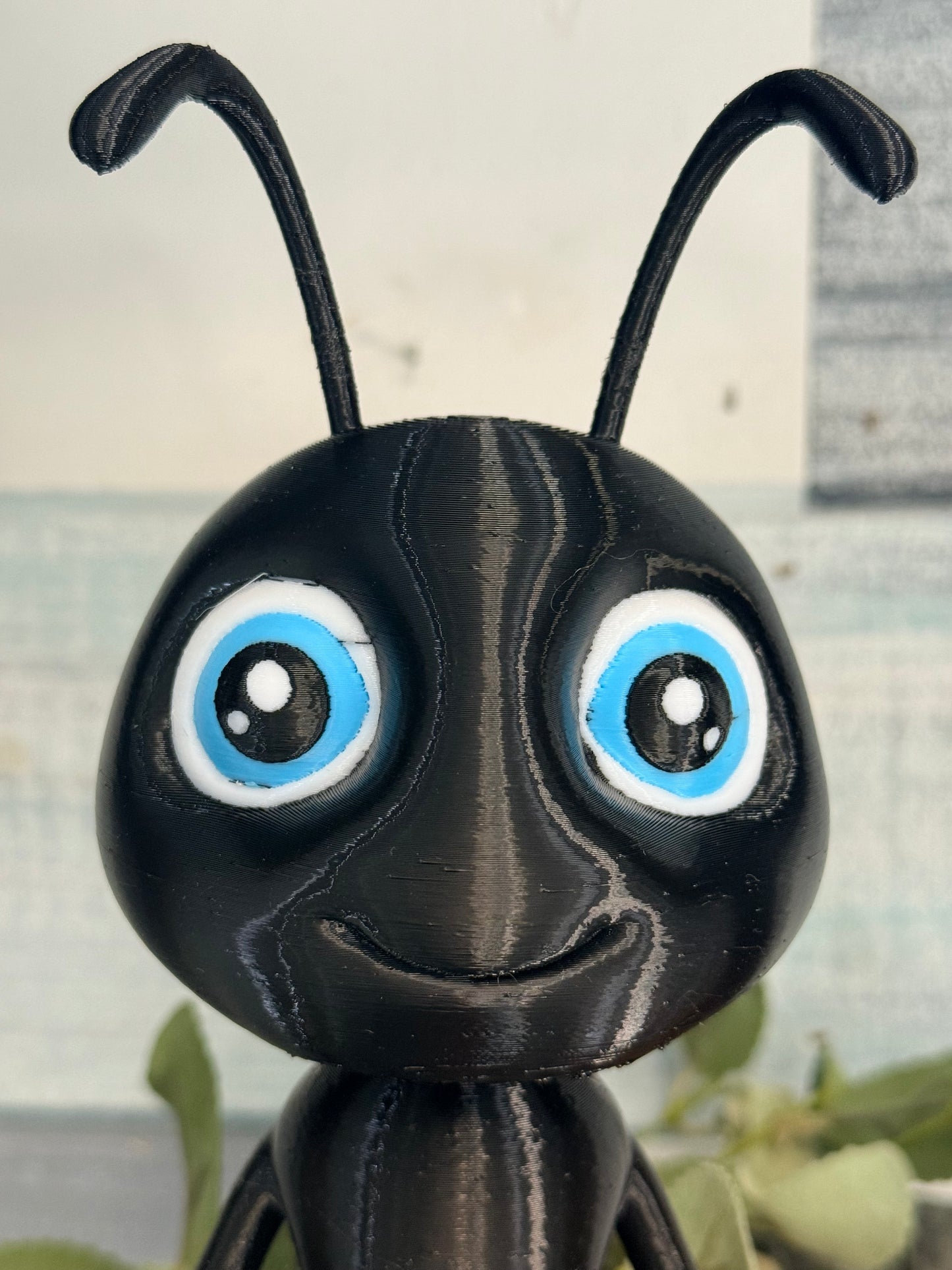 Antony & Angelica: Beautifully Dunn Exclusive Wreath-Friendly Ants – High-Shine PETG Outdoor Duo