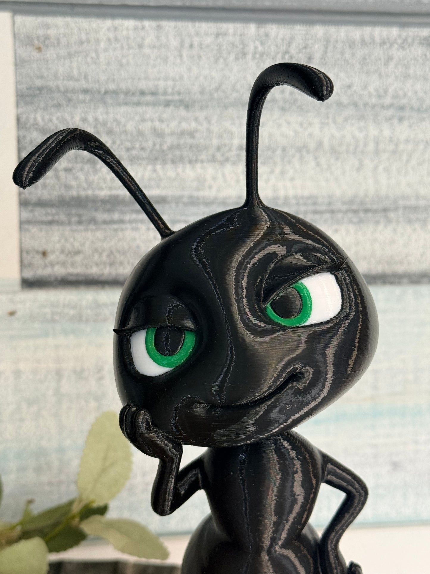 Antony & Angelica: Beautifully Dunn Exclusive Wreath-Friendly Ants – High-Shine PETG Outdoor Duo