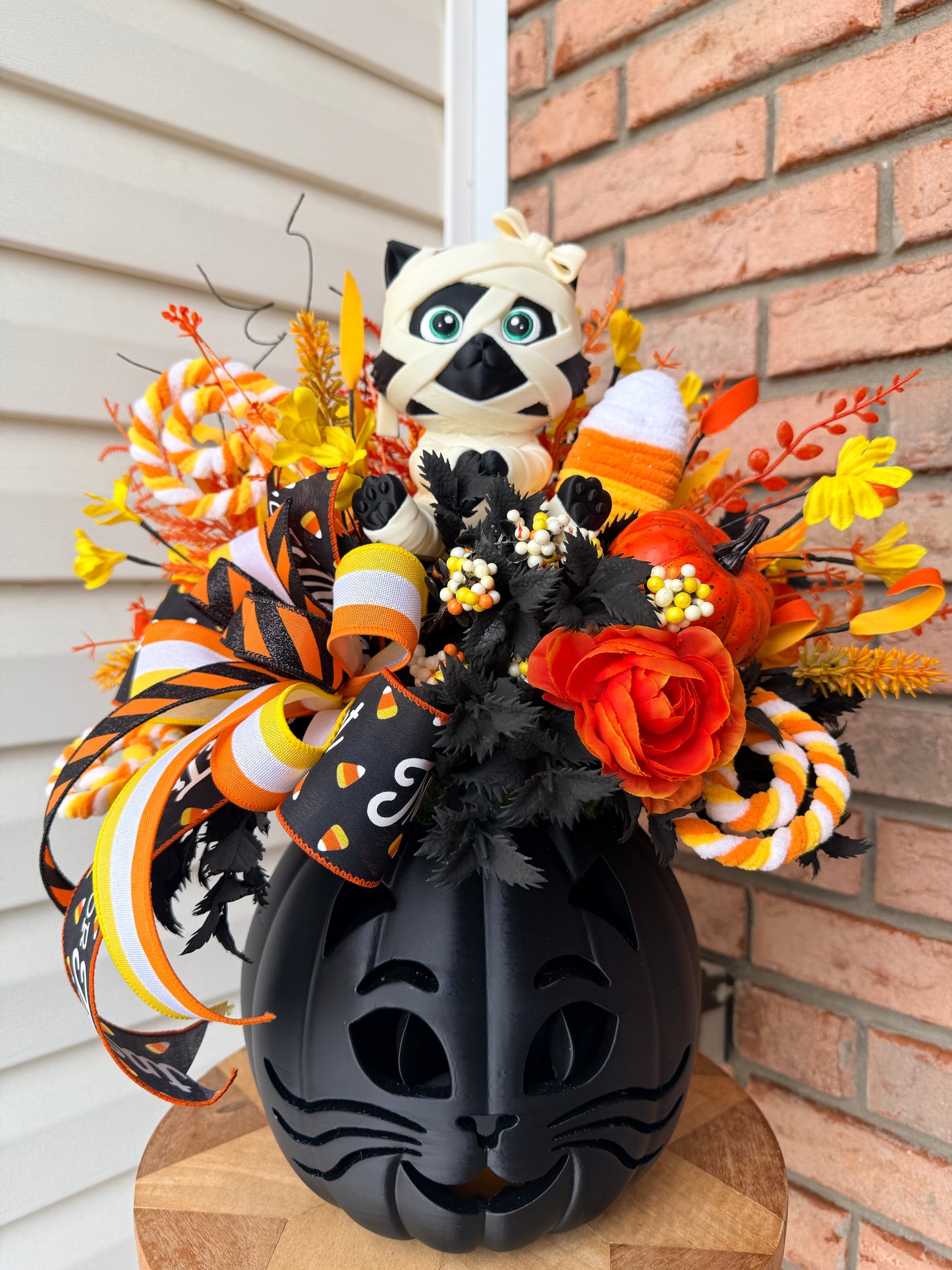 Callie’s Falloween Glow: Exclusive Mummy Kitty & Jinxie the Jack-o'-lantern