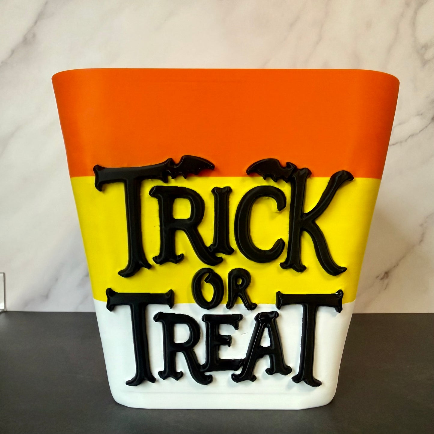 Spooky-Cute "Trick or Treat" 3D-Printed Seasonal Container