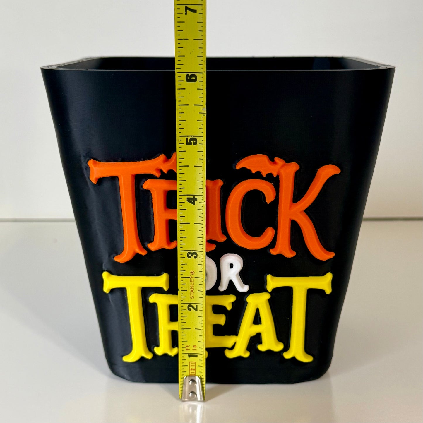 Spooky-Cute "Trick or Treat" 3D-Printed Seasonal Container