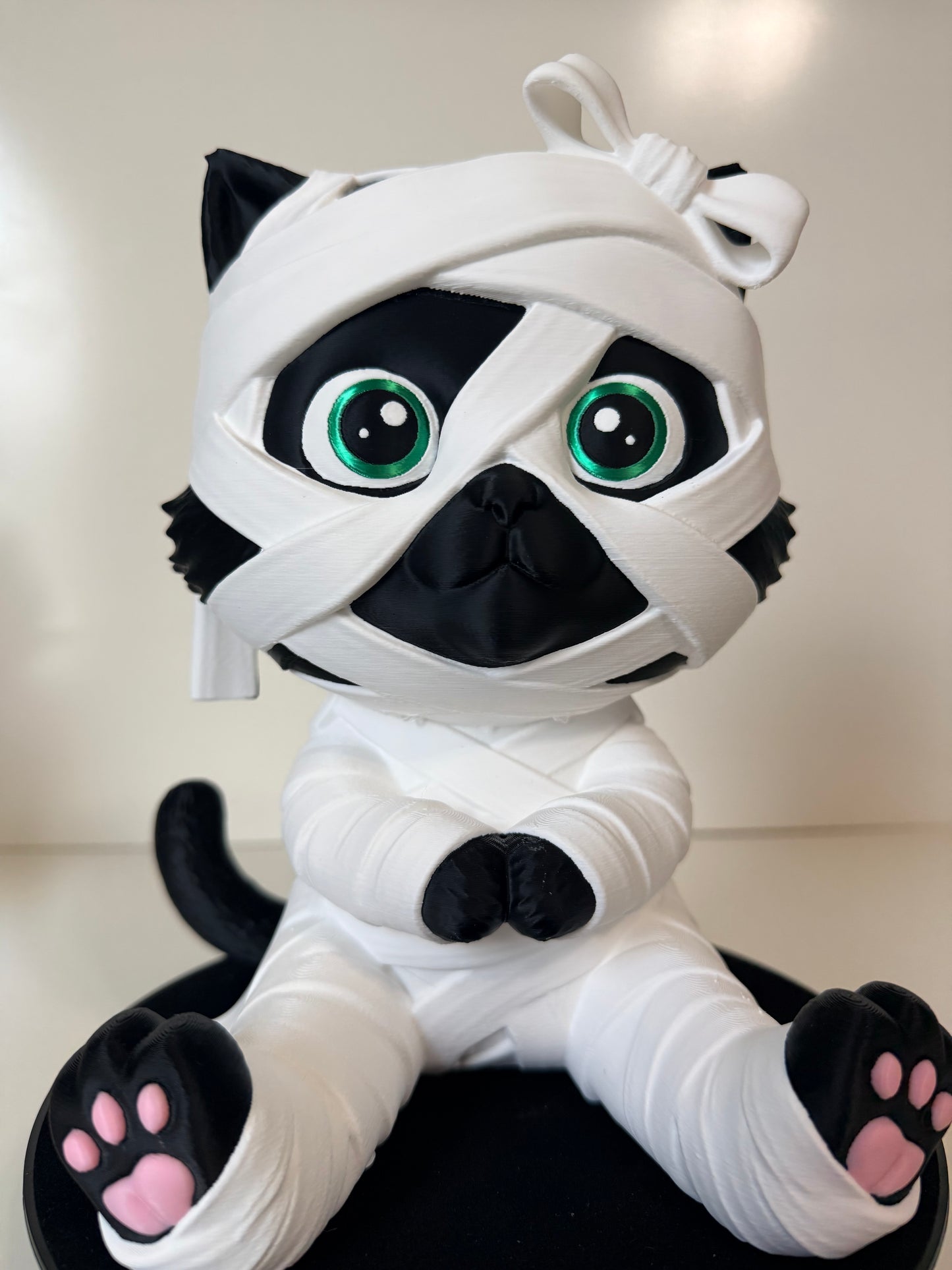 9” Mummy Kitty – Spooky Season 3D-Printed Decor.