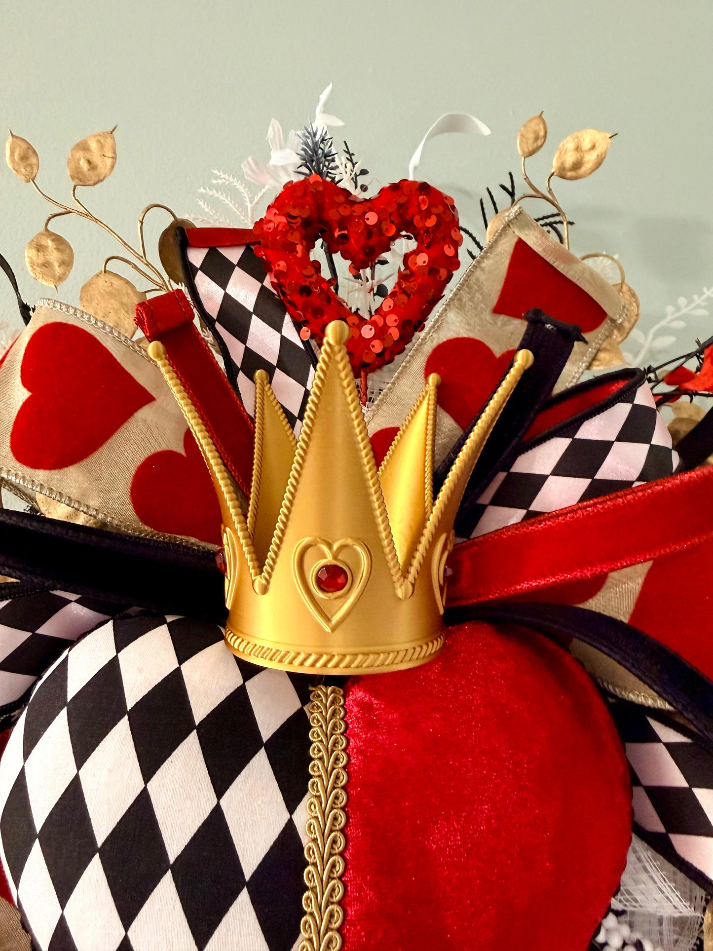 3D Printed Golden Heart Crown