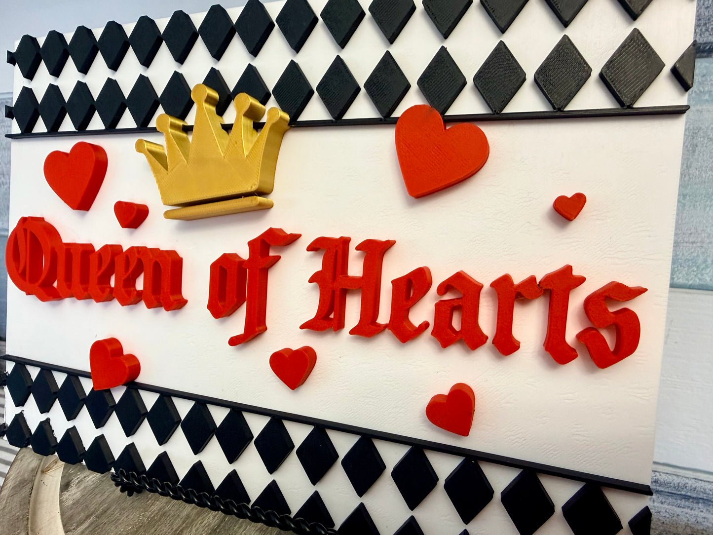 Queen of Hearts 3D Harlequin Sign