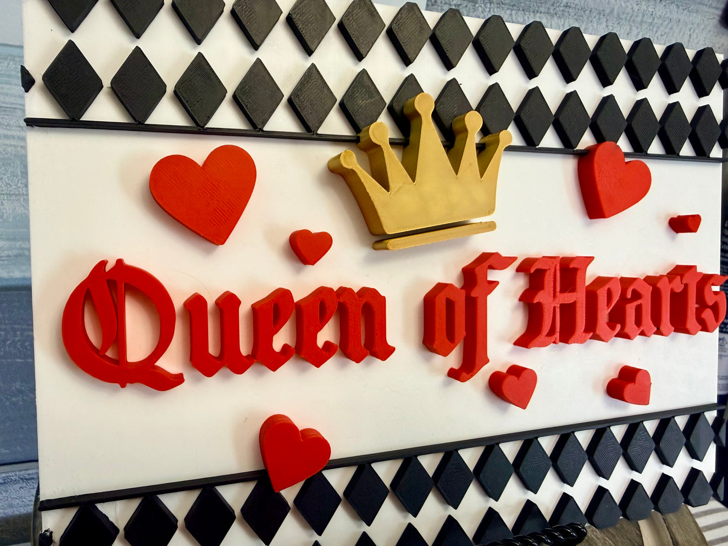 Queen of Hearts 3D Harlequin Sign